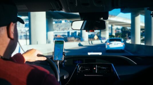 a vehicle driver using a mobile map